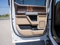 Used 2019  Ford F-150 4WD SuperCrew Lariat 5 1&sol;2 at A Motors Sales & Finance near San Antonio&comma; TX