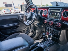 Used 2021  Jeep Gladiator Rubicon 4x4 at A Motors Sales & Finance near San Antonio&comma; TX
