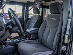Used 2016  Jeep Wrangler Unlimited 4d Convertible Sahara at A Motors Sales & Finance near San Antonio&comma; TX