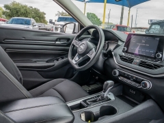 Used 2019  Nissan Altima 4d Sedan FWD 2&period;5L S at A Motors Sales & Finance near San Antonio&comma; TX