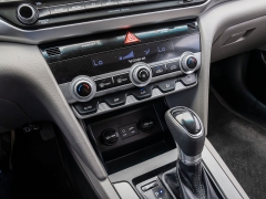 Used 2020  Hyundai Elantra 4d Sedan SEL at A Motors Sales & Finance near San Antonio&comma; TX