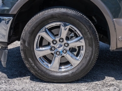 Used 2018  Ford F-150 2WD SuperCrew Lariat 5 1&sol;2 at A Motors Sales & Finance near San Antonio&comma; TX