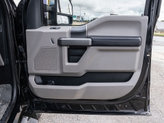 Used 2017  Ford Super Duty F-250 4WD Crew Cab XLT at A Motors Sales & Finance near San Antonio&comma; TX