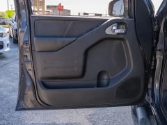 Used 2015  Nissan Frontier 4WD Crew Cab PRO-4X Auto at A Motors Sales & Finance near San Antonio, TX