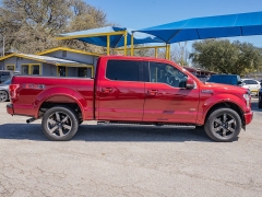 Used 2017  Ford F-150 4WD SuperCrew Lariat 5 1&sol;2 at A Motors Sales & Finance near San Antonio&comma; TX