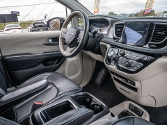 Used 2019  Chrysler Pacifica 4d Wagon Limited at A Motors Sales & Finance near San Antonio&comma; TX