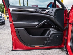 Used 2017  Porsche Cayenne 4d SUV at A Motors Sales & Finance near San Antonio&comma; TX