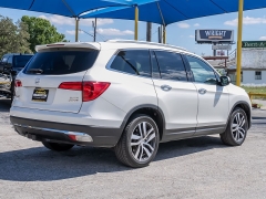 Used 2018  Honda Pilot 4d SUV AWD Elite at A Motors Sales & Finance near San Antonio&comma; TX