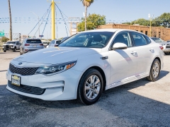 Used 2018  Kia Optima 4d Sedan LX at A Motors Sales & Finance near San Antonio, TX