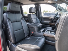 Used 2020  Chevrolet Silverado 2500 4WD Crew Cab High Country Gas at A Motors Sales & Finance near San Antonio&comma; TX
