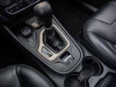 Used 2016  Jeep Cherokee 4d SUV 4WD Limited V6 at A Motors Sales & Finance near San Antonio&comma; TX