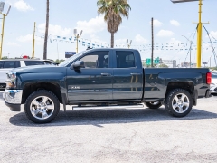 Used 2018  Chevrolet Silverado 1500 2WD Double Cab LT at A Motors Sales & Finance near San Antonio&comma; TX