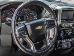 Used 2019  Chevrolet Silverado 1500 2WD Crew Cab LT at A Motors Sales & Finance near San Antonio&comma; TX