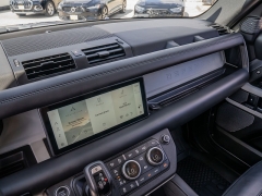 Used 2020  Land Rover Defender 4d SUV 110 HSE at A Motors Sales & Finance near San Antonio&comma; TX