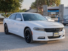 Used 2018 Dodge Charger 4d Sedan RWD SXT Plus at A Motors Sales & Finance near San Antonio, TX