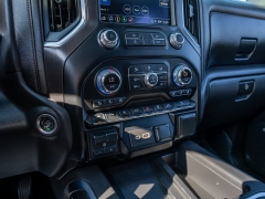 Used 2021  GMC Sierra 1500 4WD Crew Cab 147" AT4 at A Motors Sales & Finance near San Antonio&comma; TX