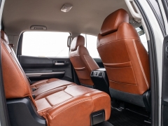 Used 2018  Toyota Tundra 2WD CrewMax SR5 5&period;7L at A Motors Sales & Finance near San Antonio&comma; TX