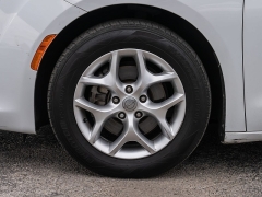 Used 2020  Chrysler Pacifica 4d Wagon Limited at A Motors Sales & Finance near San Antonio, TX