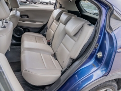 Used 2017  Honda HR-V 4d SUV FWD EX-L Navigation at A Motors Sales & Finance near San Antonio&comma; TX