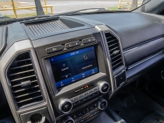 Used 2020  Ford Expedition 4d SUV 2WD XLT at A Motors Sales & Finance near San Antonio&comma; TX