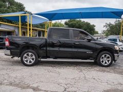 Used 2019  Ram 1500 2WD Crew Cab Big Horn&sol;Lone Star at A Motors Sales & Finance near San Antonio&comma; TX