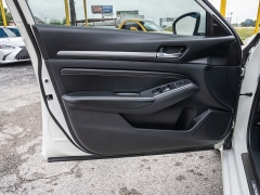 Used 2019  Nissan Altima 4d Sedan FWD 2&period;5L SV at A Motors Sales & Finance near San Antonio&comma; TX