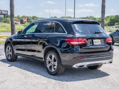 Used 2019  Mercedes-Benz GLC-Class 4d SUV GLC300 at A Motors Sales & Finance near San Antonio&comma; TX
