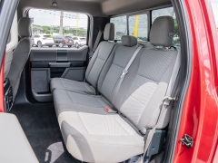 Used 2017  Ford F-150 2WD SuperCrew XLT 5 1&sol;2 at A Motors Sales & Finance near San Antonio&comma; TX