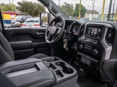 Used 2020  Chevrolet Silverado 2500 4WD Crew Cab Work Truck Gas at A Motors Sales & Finance near San Antonio, TX