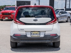 Used 2020  Kia Soul 4d Hatchback LX Auto at A Motors Sales & Finance near San Antonio&comma; TX