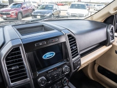 Used 2016  Ford F-150 2WD SuperCrew XLT 5 1&sol;2 at A Motors Sales & Finance near San Antonio&comma; TX
