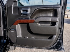 Used 2017  GMC Sierra 1500 2WD Crew Cab SLT at A Motors Sales & Finance near San Antonio&comma; TX