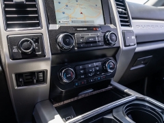 Used 2019  Ford Super Duty F-250 4WD Crew Cab Lariat at A Motors Sales & Finance near San Antonio&comma; TX