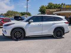 Used 2022  Toyota Highlander LE FWD at A Motors Sales & Finance near San Antonio&comma; TX