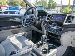 Used 2017 Honda Pilot 4d SUV FWD EX-L at A Motors Sales & Finance near San Antonio, TX