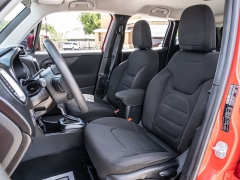 Used 2018  Jeep Renegade 4d SUV FWD Latitude at A Motors Sales & Finance near San Antonio&comma; TX