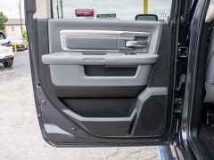 Used 2016  Ram 1500 4WD Crew Cab Lone Star at A Motors Sales & Finance near San Antonio&comma; TX