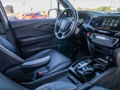 Used 2019  Honda Passport 4d SUV AWD Elite at A Motors Sales & Finance near San Antonio, TX