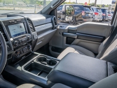 Used 2022  Ford Super Duty F-250 4WD XLT Crew Cab SRW 8' Box at A Motors Sales & Finance near San Antonio&comma; TX