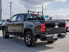 Used 2016  Chevrolet Colorado 2WD Crew Cab Z71 at A Motors Sales & Finance near San Antonio&comma; TX
