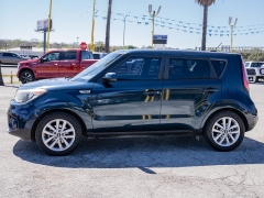 Used 2018  Kia Soul 4d Hatchback &plus; at A Motors Sales & Finance near San Antonio&comma; TX
