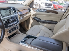 Used 2014  Mercedes-Benz M-Class 4d SUV ML350 at A Motors Sales & Finance near San Antonio&comma; TX