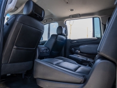 Used 2018  Chevrolet Suburban 4d SUV RWD LT at A Motors Sales & Finance near San Antonio&comma; TX