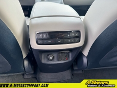 Used 2021 Hyundai Palisade Limited FWD at A Motors Sales & Finance near San Antonio, TX