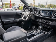 Used 2018  Toyota Tacoma 2WD Double Cab TRD Off-Road at A Motors Sales & Finance near San Antonio, TX
