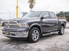 Used 2018  Ram 1500 4WD Crew Cab Laramie at A Motors Sales & Finance near San Antonio&comma; TX