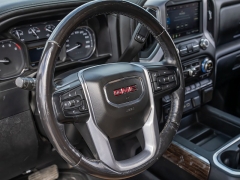 Used 2020  GMC Sierra 1500 4WD Crew Cab Elevation at A Motors Sales & Finance near San Antonio&comma; TX