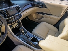 Used 2017  Honda Accord Sedan 4d EX-L V6 at A Motors Sales & Finance near San Antonio&comma; TX