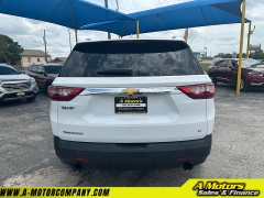 Used 2018 Chevrolet Traverse 4d SUV FWD LT Cloth w/1LT at A Motors Sales & Finance near San Antonio, TX