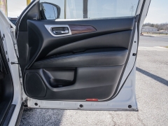 Used 2018  Nissan Pathfinder 4d SUV FWD Platinum at A Motors Sales & Finance near San Antonio&comma; TX